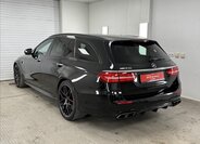 Mercedes-Benz Třídy E 10