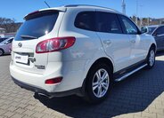 Hyundai Santa Fe SUV / Terénní 2,2 l 145 kw