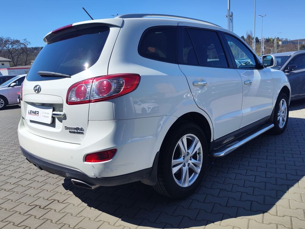Hyundai Santa Fe SUV / Terénní 2,2 l 145 kw