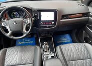 Mitsubishi Outlander 8