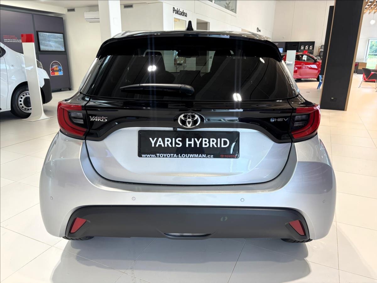 Toyota Yaris Hatchback 1,5 l 85 kw