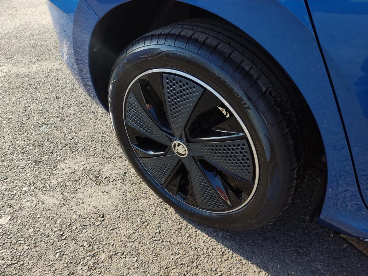 Škoda Scala Hatchback 1,5 l 110 kw