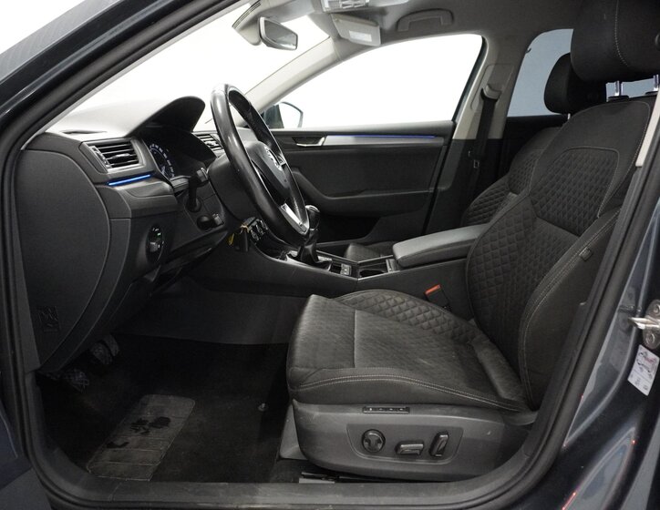 Škoda Superb Kombi 2,0 l 110 kw