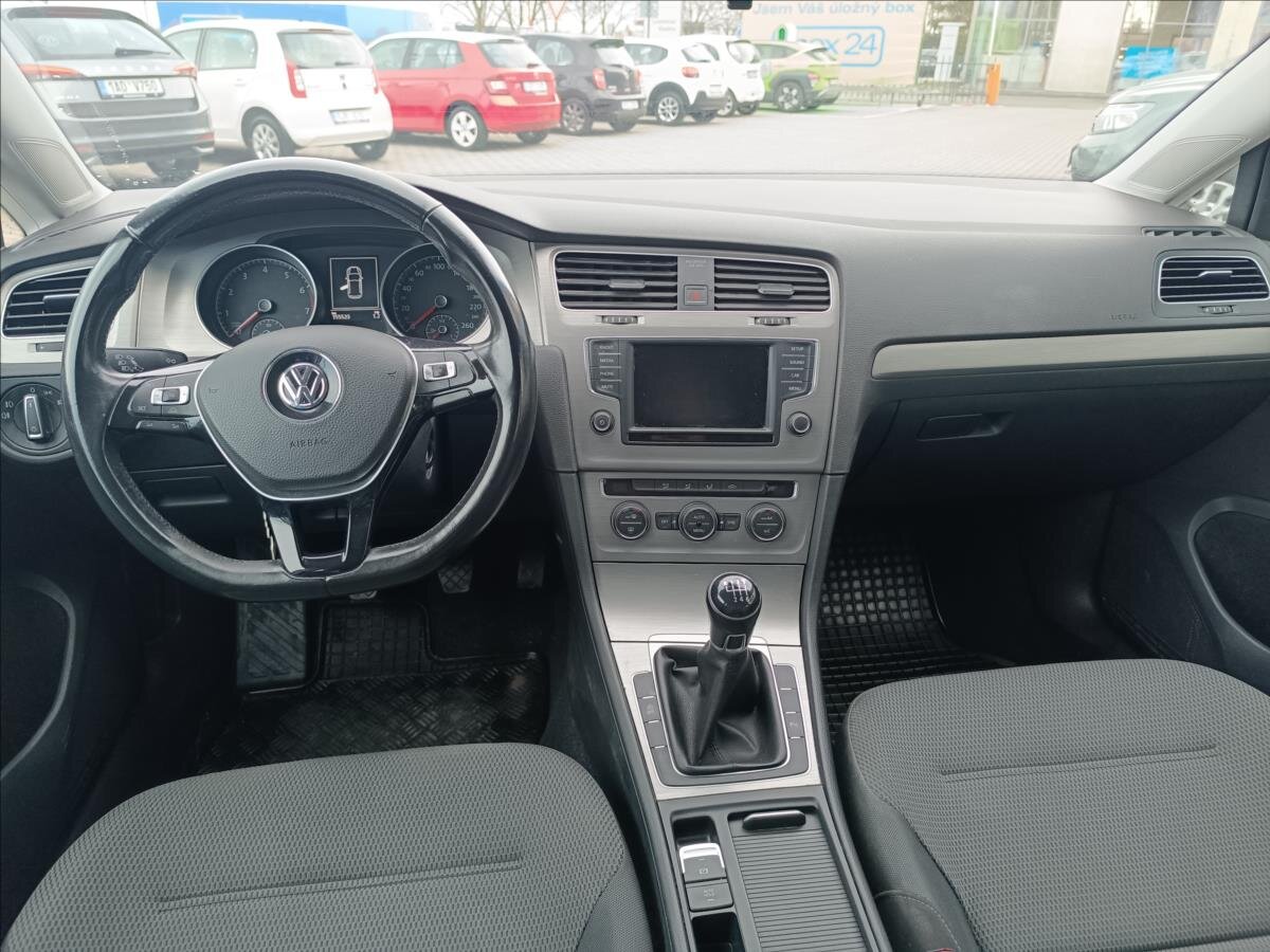 Volkswagen Golf Hatchback 1,2 l 81 kw