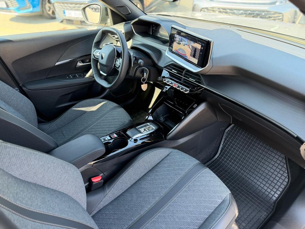 Peugeot 2008 SUV / Terénní 1,2 l 96 kw