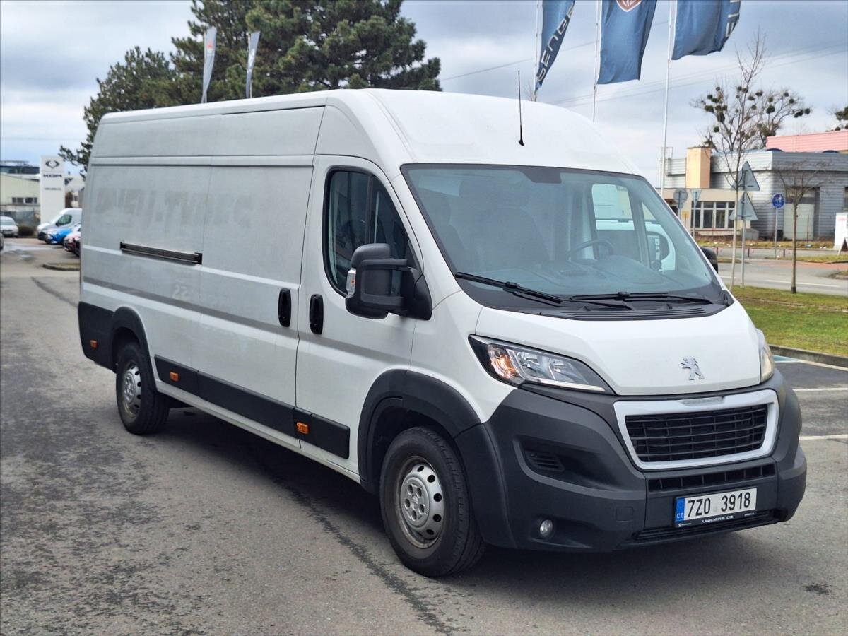 Peugeot Boxer Skříň 2,2 l 121 kw