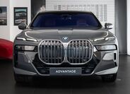 BMW i7 2