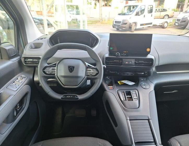 Peugeot Rifter 11