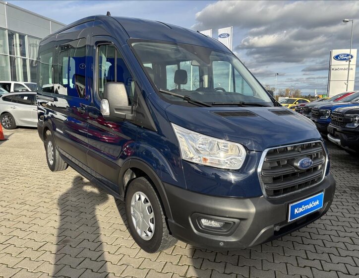 Ford Transit 7