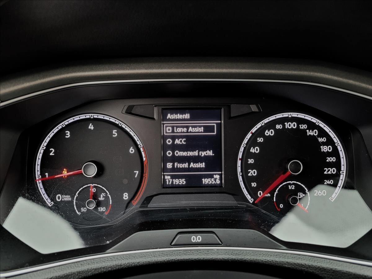 Volkswagen T-Roc SUV / Terénní 999,0 85 kw