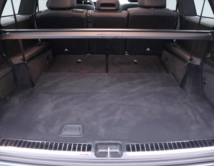 Mercedes-Benz GLS 10