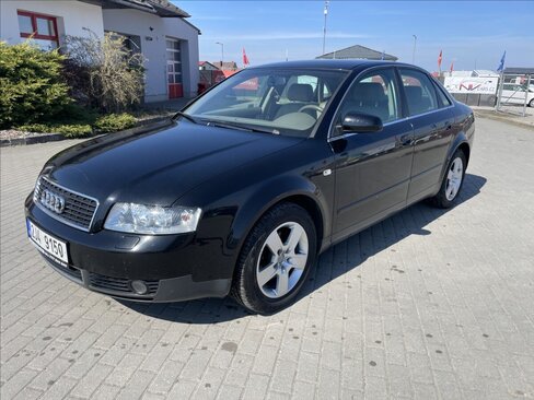 Audi A4 Sedan / Limuzína 1,8 l 110 kw