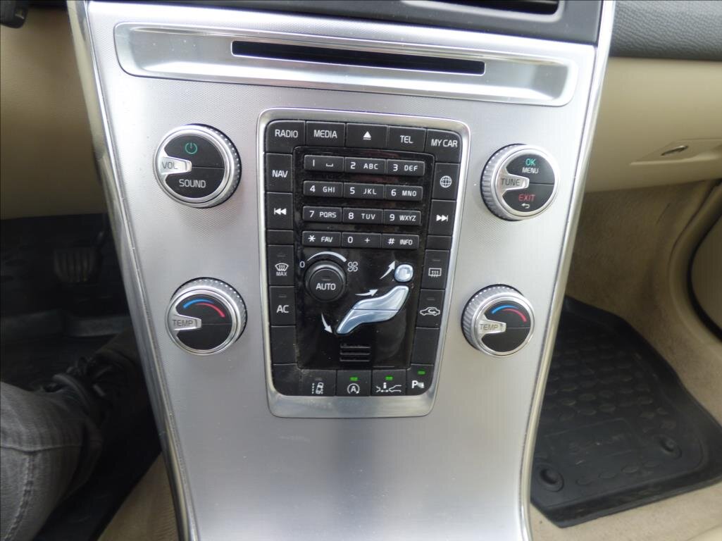 Volvo XC60 Kombi 2,0 l 110 kw