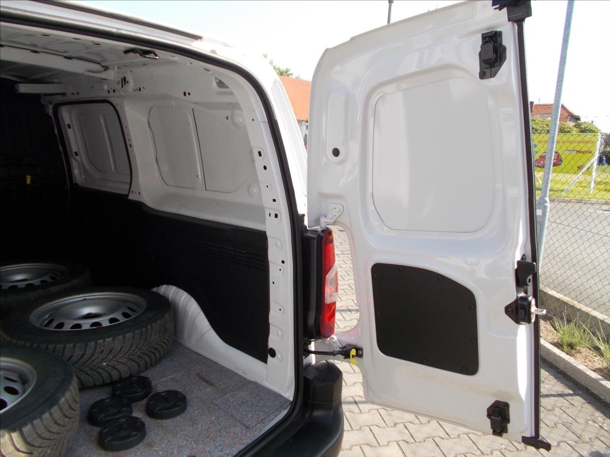 Peugeot Partner Ostatní 1,5 l 75 kw