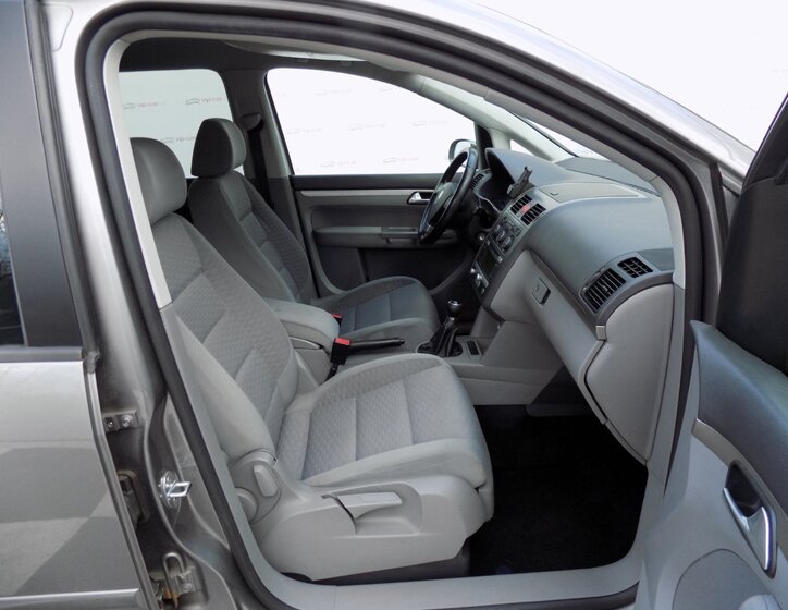 Volkswagen Touran Ostatní 2,0 l 103 kw