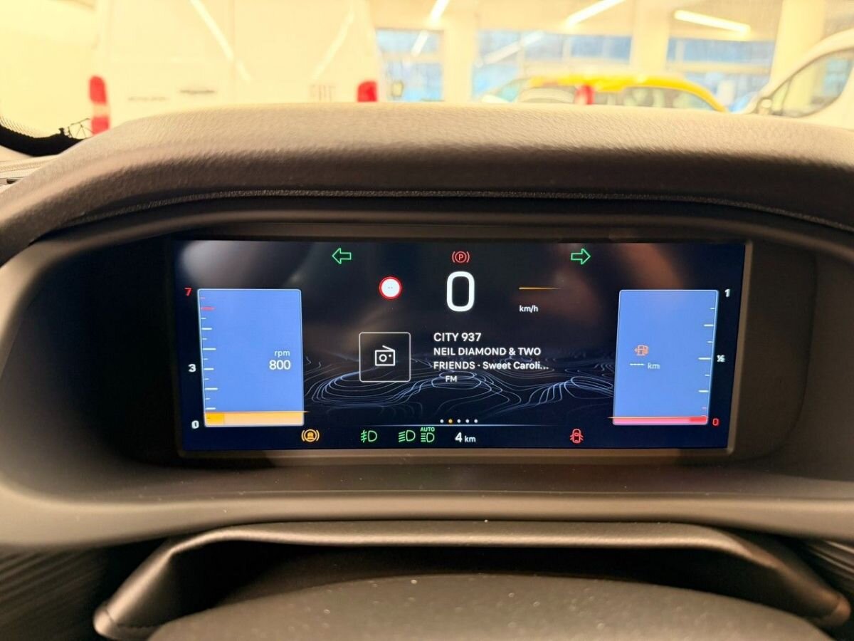 Jeep Avenger Hatchback 1,2 l 74 kw