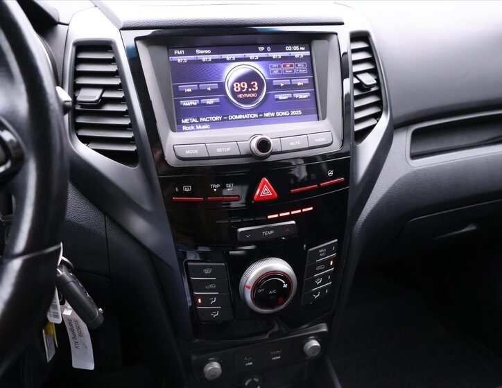 SsangYong XLV SUV / Terénní 1,6 l 85 kw