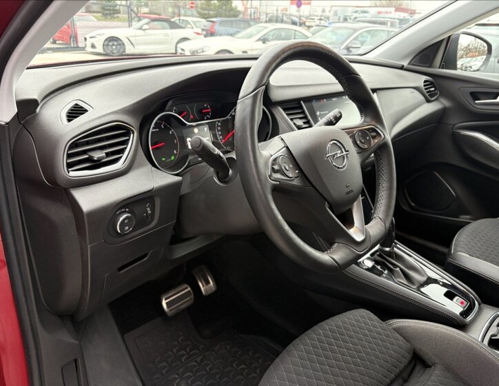 Opel Grandland X 14
