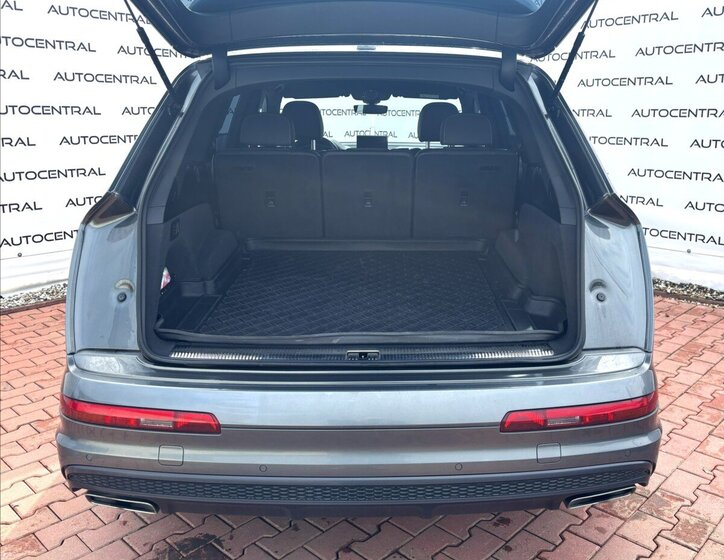 Audi Q7 SUV / Terénní 3,0 l 200 kw