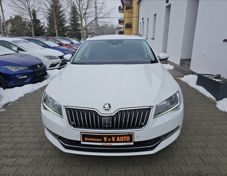 Škoda Superb Kombi 2,0 l 140 kw
