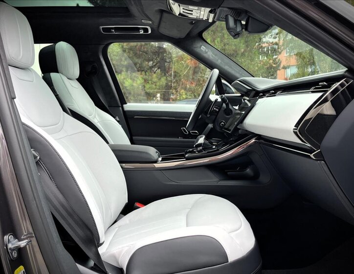 Land Rover Range Rover Sport SUV / Terénní 3,0 l 258 kw