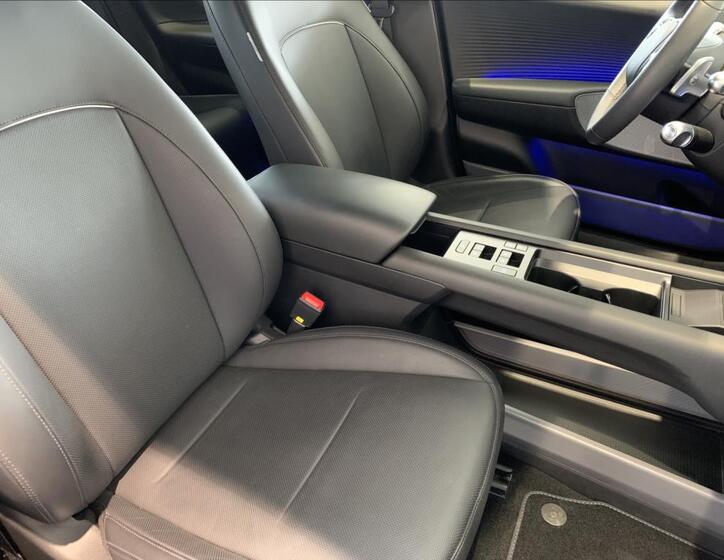Hyundai Ioniq 6 50