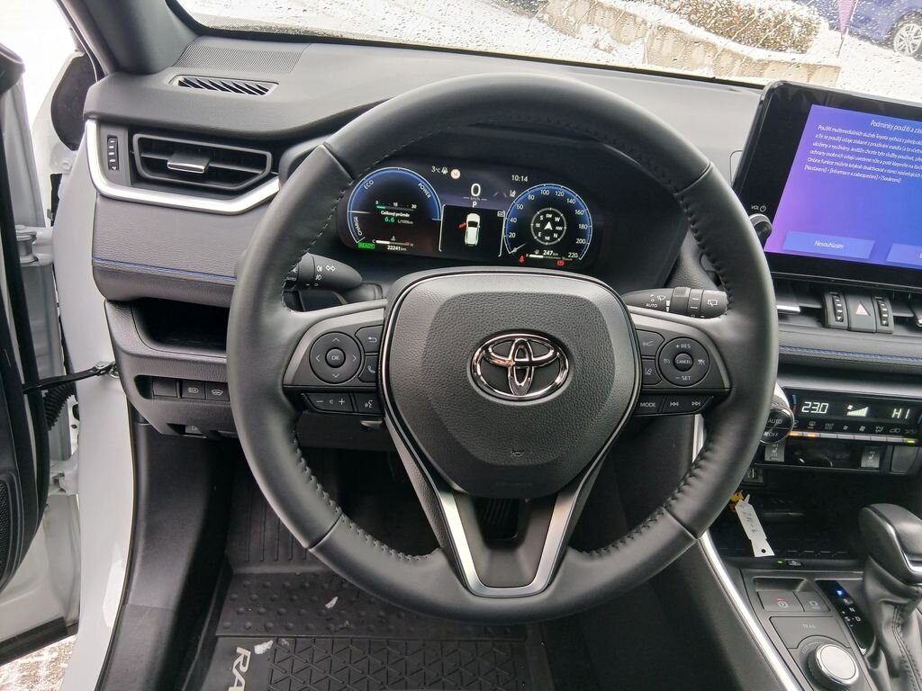 Toyota RAV4 SUV 2,5 l 131 kw