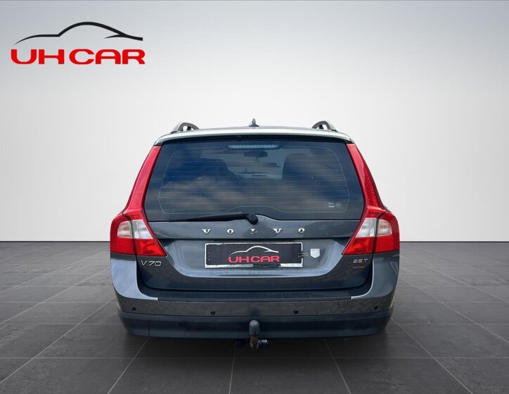Volvo V70 8