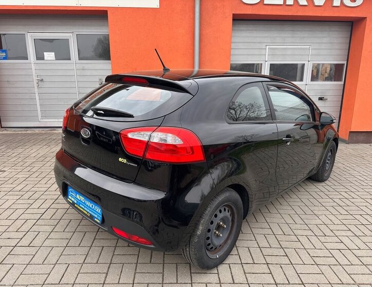 KIA Rio Hatchback 1,1 l 55 kw