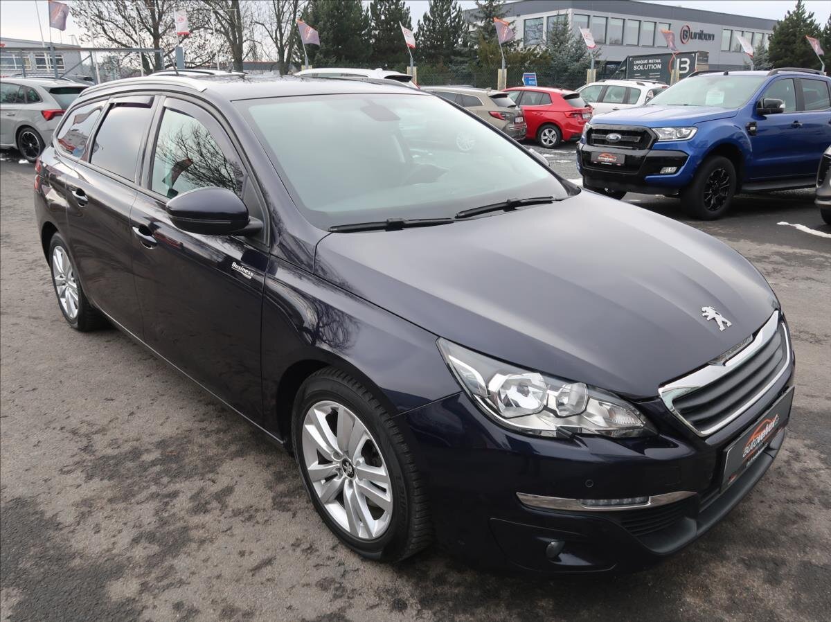 Peugeot 308 Kombi 2,0 l 110 kw