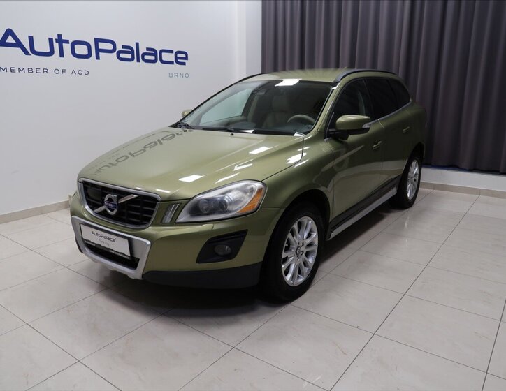 Volvo XC60 SUV / Terénní 2,4 l 120 kw