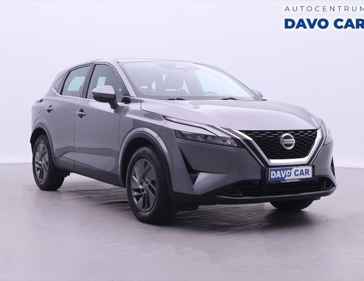 Nissan Qashqai SUV / Terénní 1,3 l 103 kw