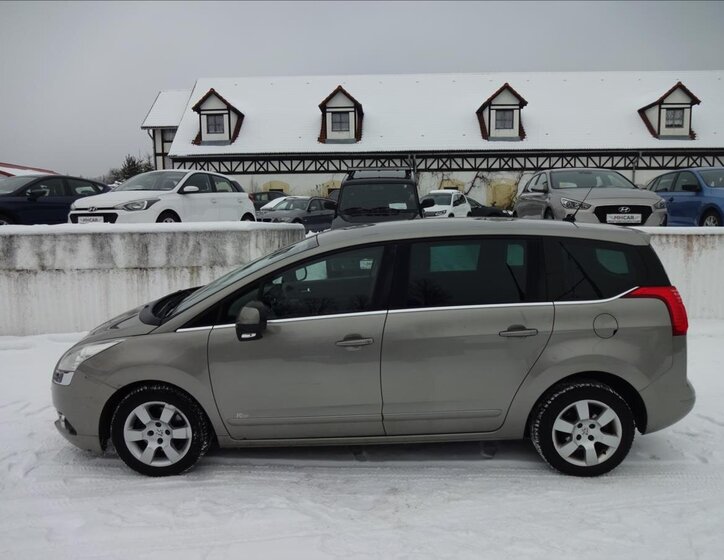 Peugeot 5008 MPV 1,6 l 115 kw
