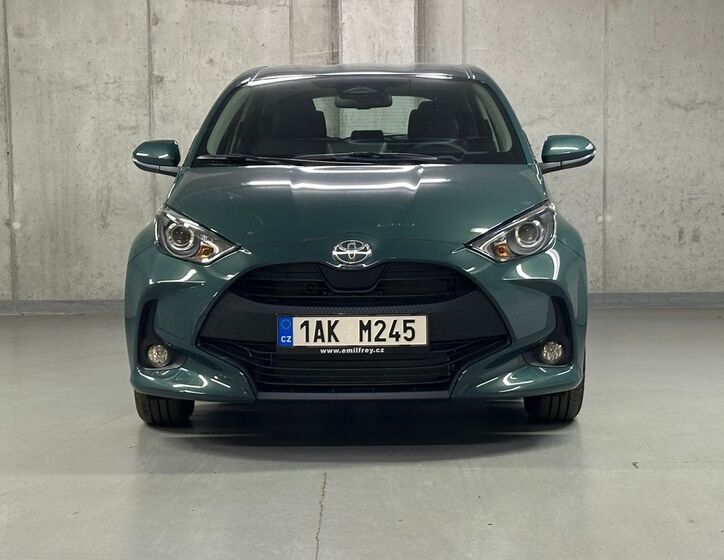 Toyota Yaris 2