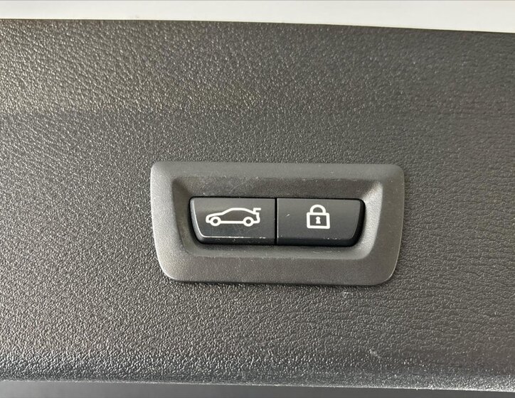 BMW X1 SUV / Terénní 2,0 l 140 kw