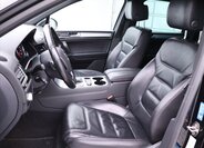 Volkswagen Touareg 11