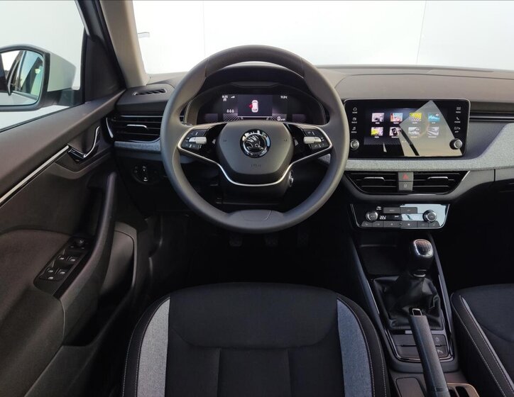 Škoda Kamiq SUV 999,0 85 kw