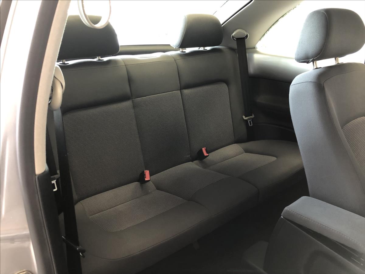 Volkswagen New Beetle