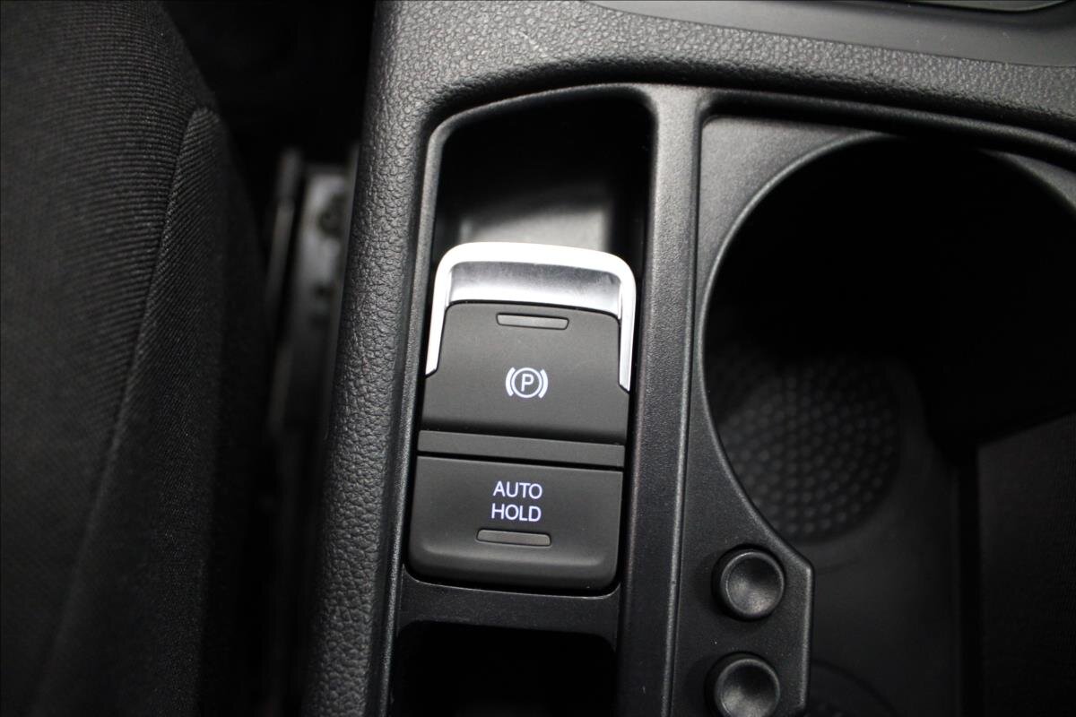 Volkswagen Touran Kombi 1,5 l 110 kw