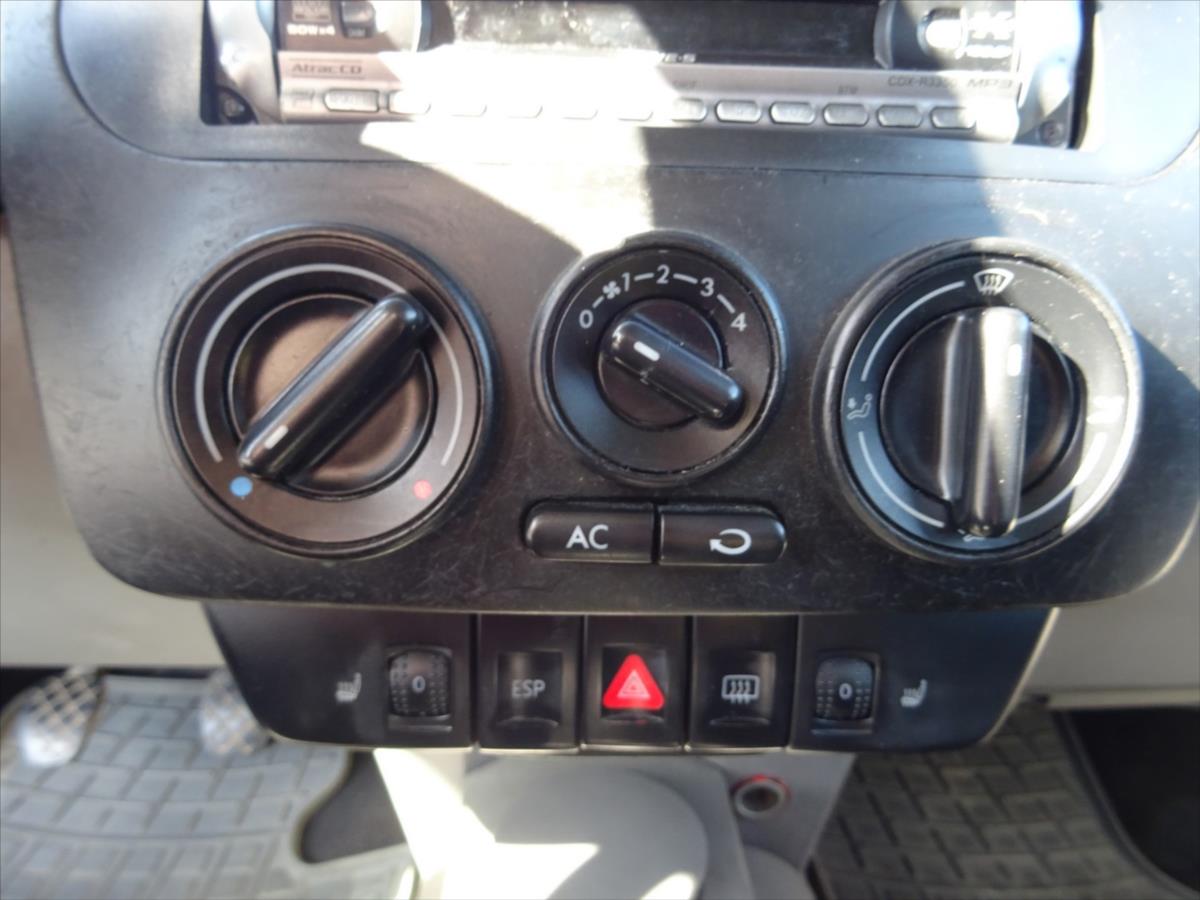 Volkswagen New Beetle