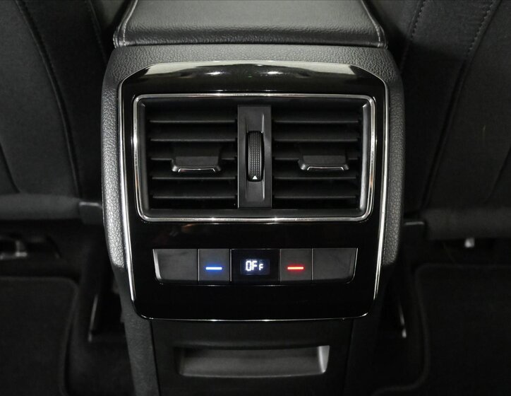 Škoda Superb Kombi 2,0 l 110 kw