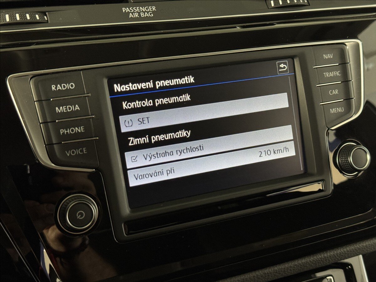 Volkswagen Touran MPV 2,0 l 110 kw