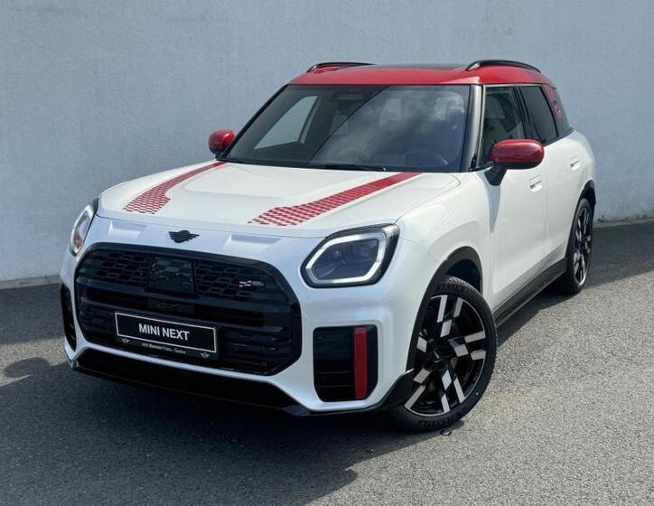 Mini Countryman 1