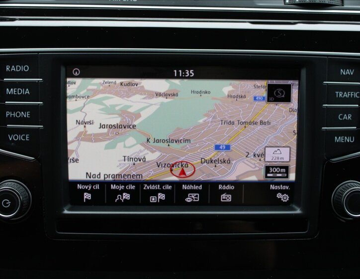 Volkswagen Touran 12