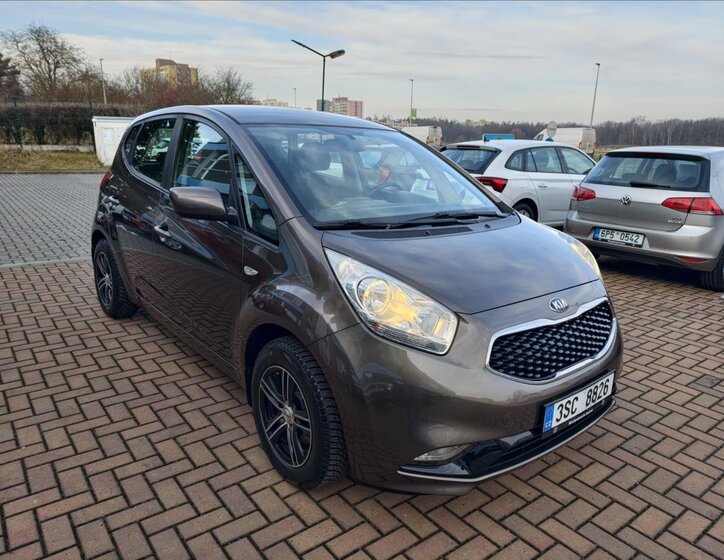 KIA Venga Hatchback 1,4 l 66 kw