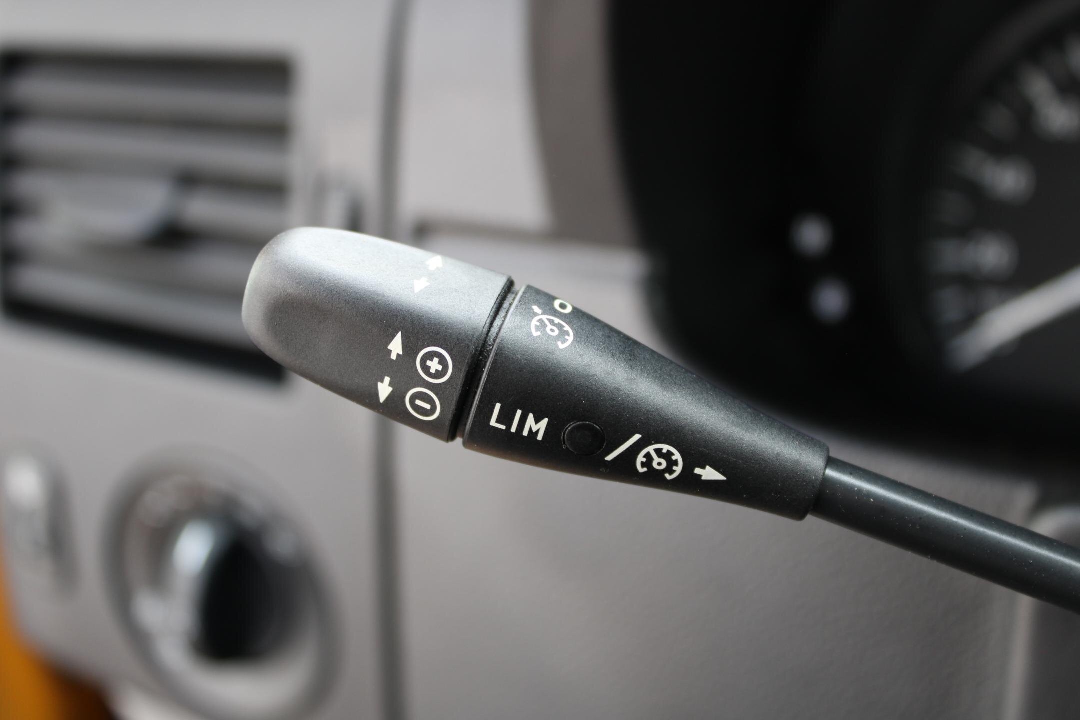 Mercedes-Benz Sprinter Užitková 2,1 l 120 kw