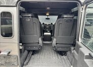 Land Rover Defender Skříň 2,2 l 90 kw