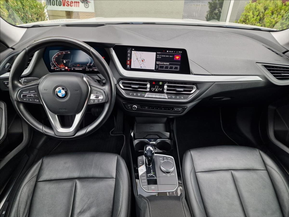 BMW Řada 2 Sedan / Limuzína 2,0 l 110 kw