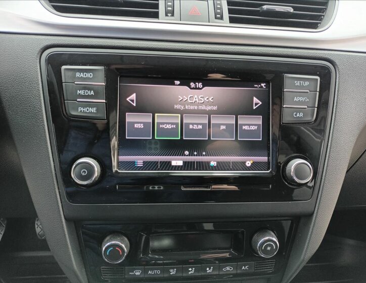 Škoda Rapid Hatchback 999,0 81 kw