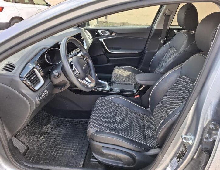 KIA Ceed Hatchback 998,0 88 kw